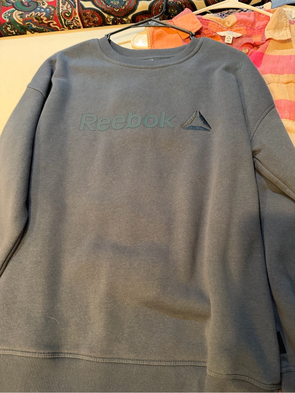 FIRM PRICE - LOT OF 10-small/medium tops - Picture 8 of 11